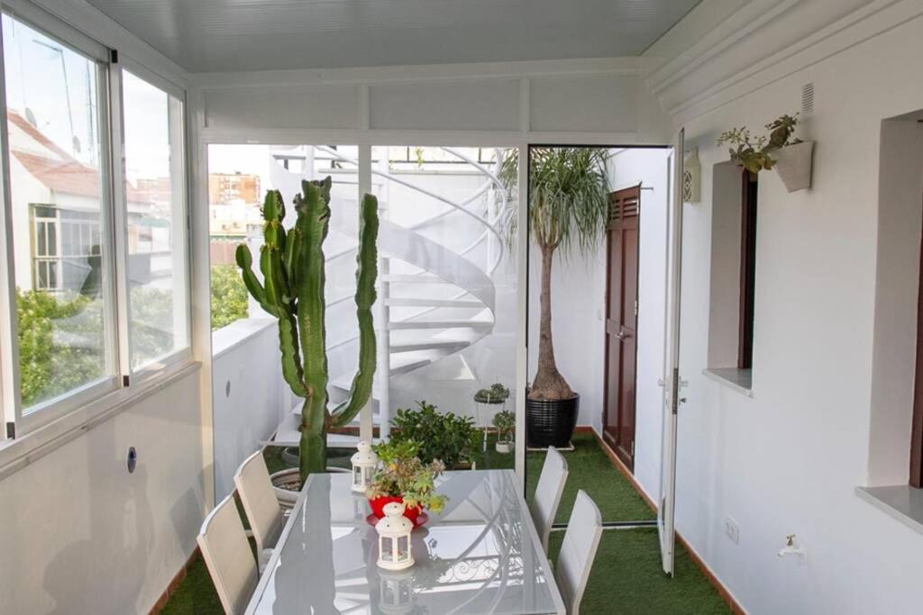 Appartement Penthouse Raggio à Séville Extérieur photo